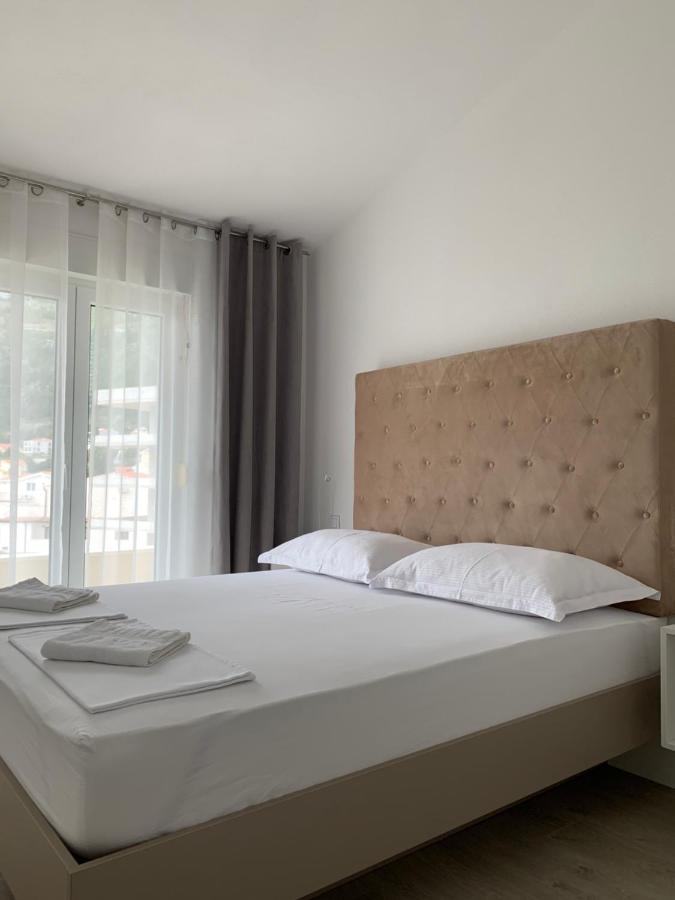 Villa Luxuria Baška Voda Extérieur photo