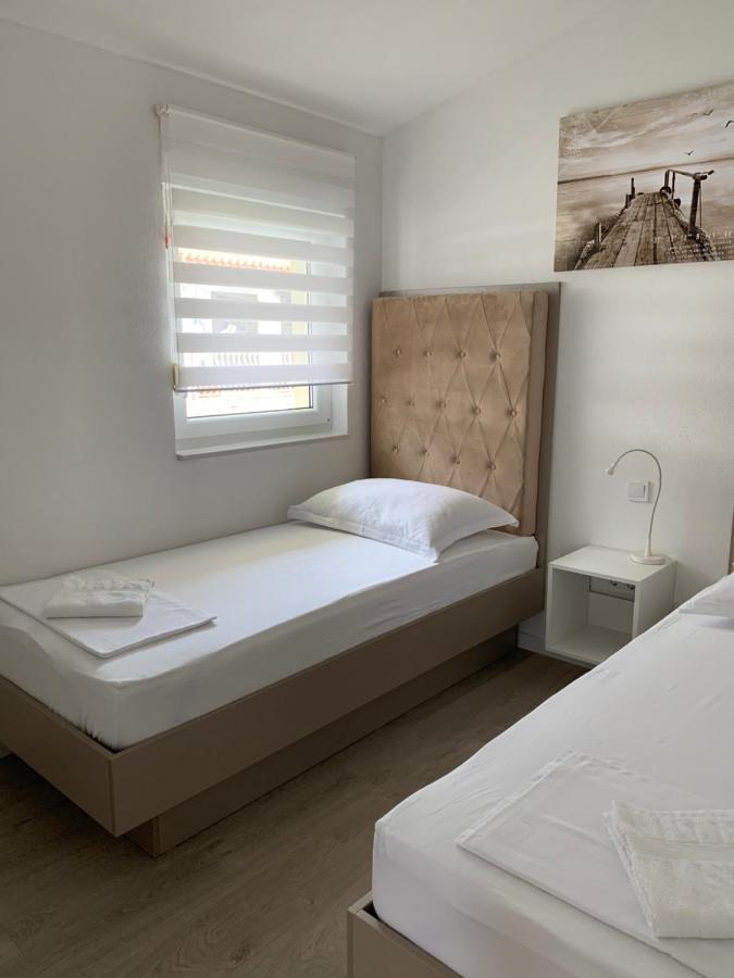Villa Luxuria Baška Voda Extérieur photo