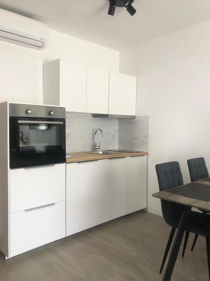 Villa Luxuria Baška Voda Extérieur photo