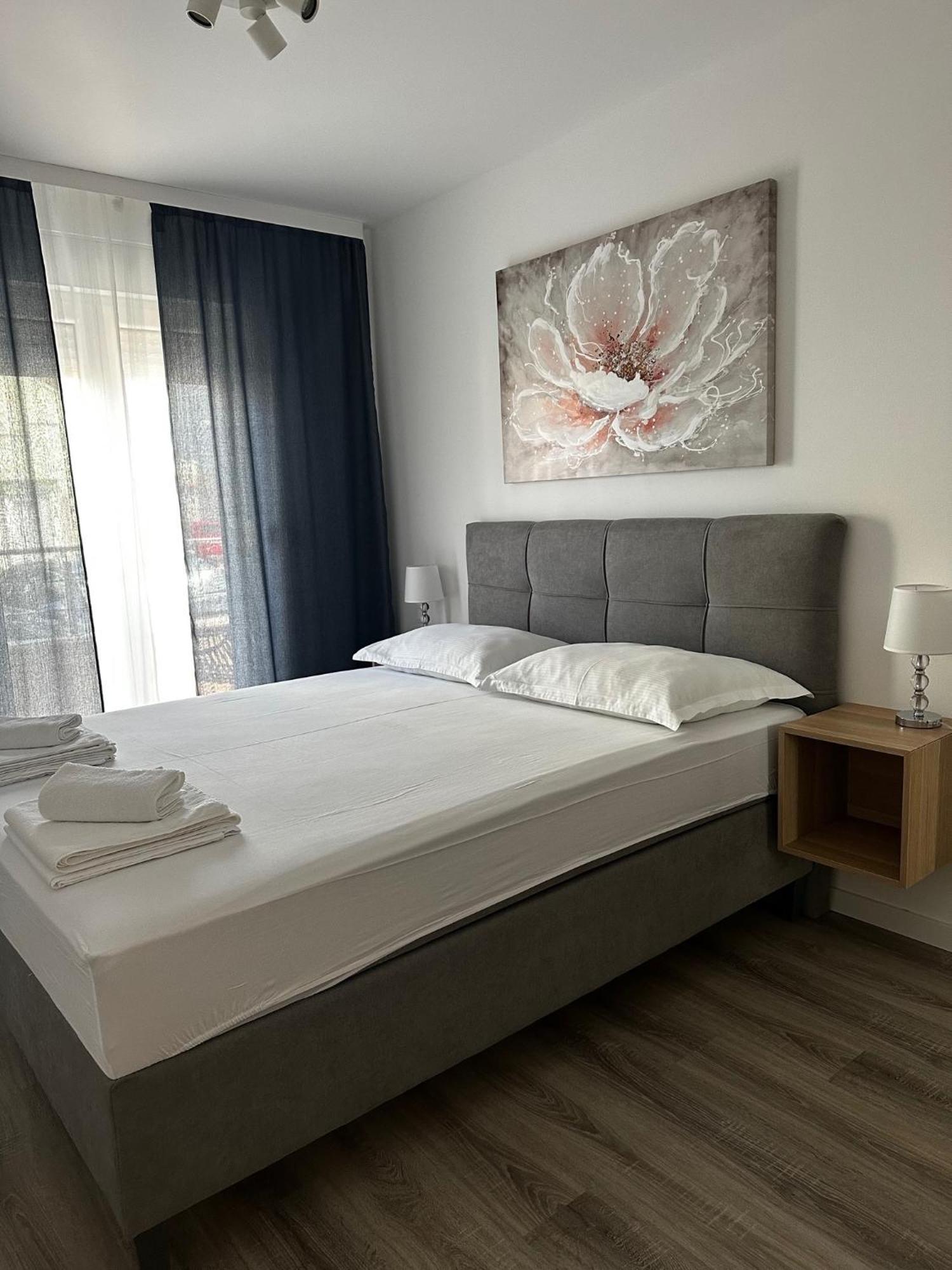 Villa Luxuria Baška Voda Extérieur photo